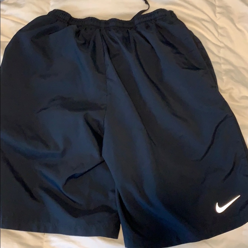 Nike dri fit shorts with pockets and liner